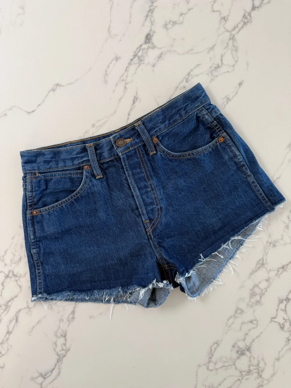 Re/Done Double Needle Western Shorts - Dark Wash - Size 26